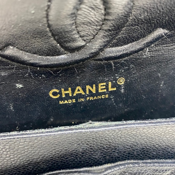 ✈️sold✈️CHANEL classic flap medium - Picture 12 of 15